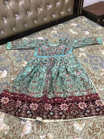 3 Piece Suite Stitched . 10 by 10