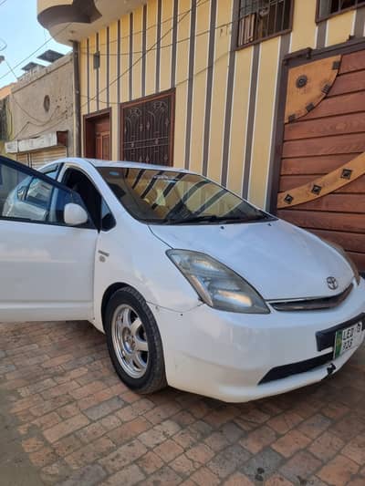 Toyota Prius urgent sale