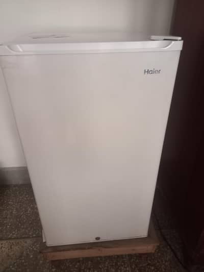HAIER REFRIGERATOR