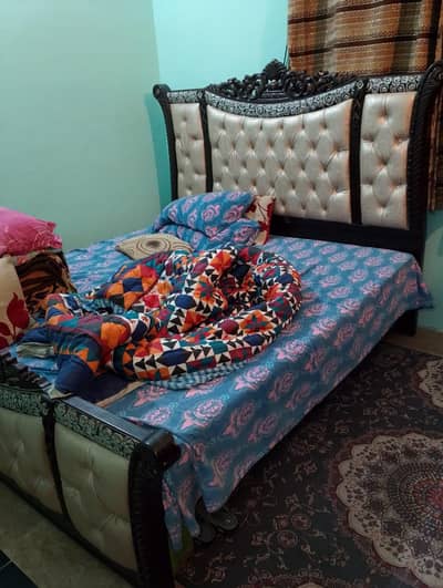 Dubel bed, dressing, Almari