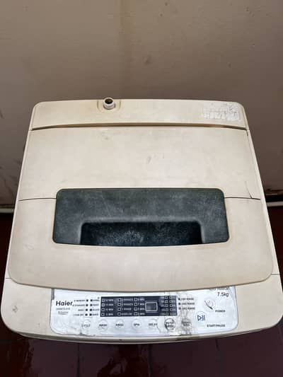 HAIER AUTOMATIC WASHING MACHINE