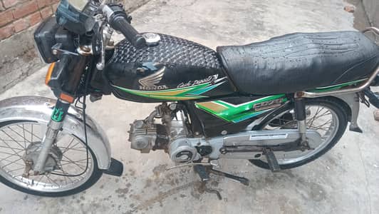 honda70cc 13 model genuine all urgent sale