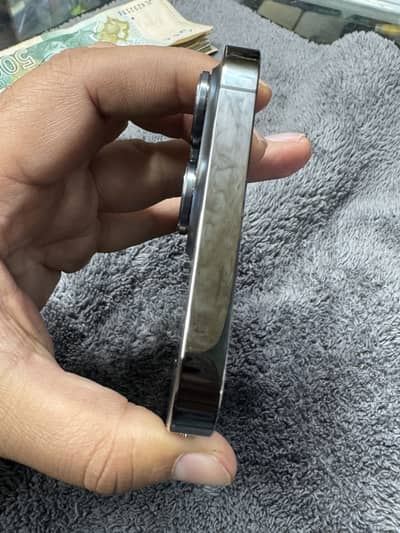 Apple 13 Pro Max 512gb PTA Regesterd