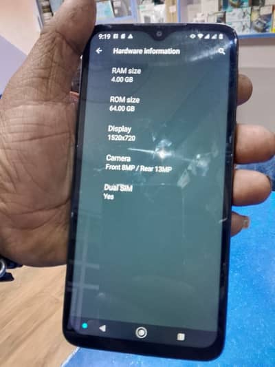 sale motrola one macro. 4gb ram 64gb ROM. pta approved. sirf serious buye