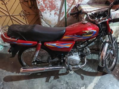 United 100Cc Model 2014 sahiwal number zero meter bik