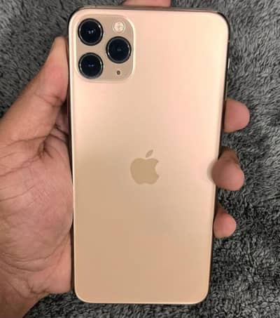 iphone 11 pro max.   (+92 346 5900167) [03706111238] call me n