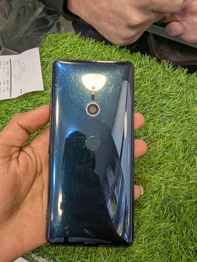Sony  XZ3 4gb 64gb