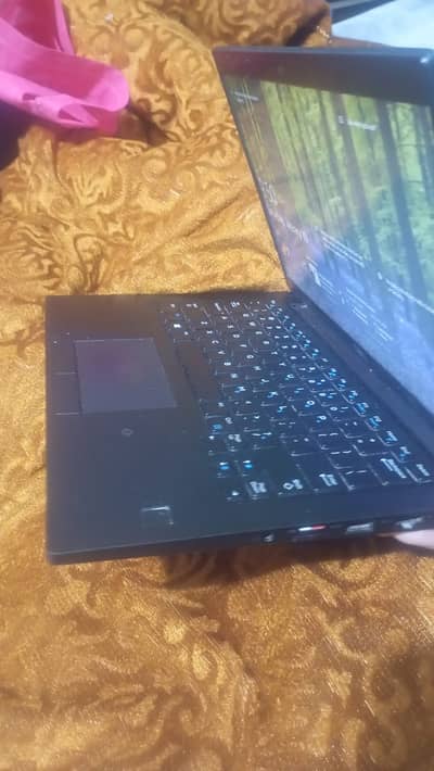 Dell Latitude 7390 | Core i5 8th Gen | 8GB RAM | 256GB SSD |