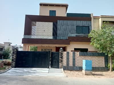 Prime Location 10 Marla House In Citi Housing Phase 1 - Block BB Is Available For sale