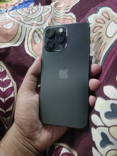 Iphone 14 pro max with 128GB , battery health 83%