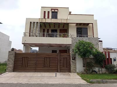 Prime Location 10 Marla House with 15 KVA solar For sale In Citi Housing Society