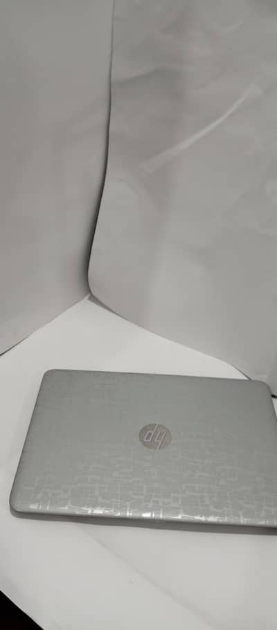 hp 840 g3 core i5 6gen 8/256