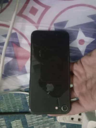 iphone8 64gb excellent condition 77betry health
