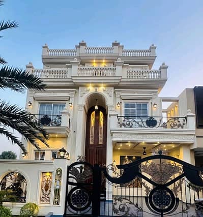 Prime Location Citi Housing Society House Sized 10 Marla Is Available