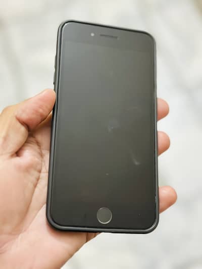 iPhone 7plus 128gb pta approved