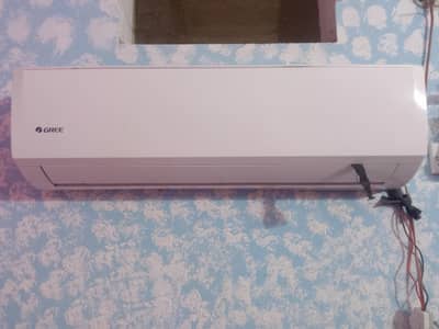 Gree non inverter 1.5 ton AC for sale