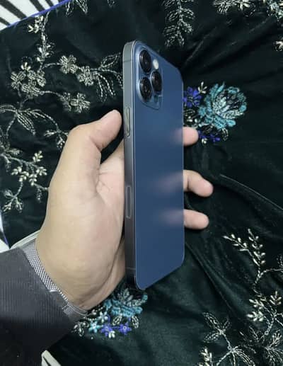 iPhone 12 Pro Max Genuine Waterpack For Sale Only Fix Price Best Deal