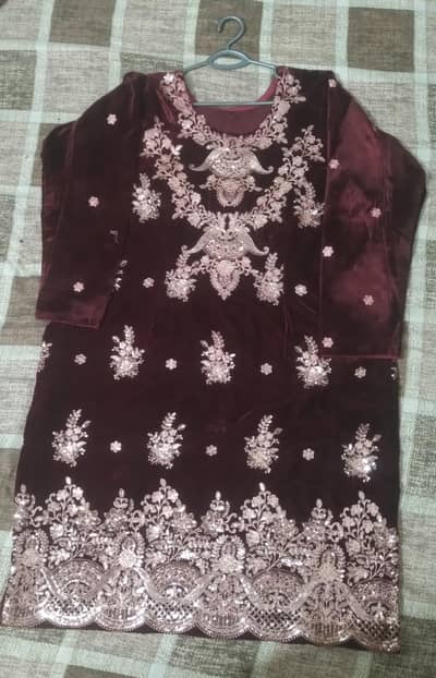 3 pice suit walvat imbroidry