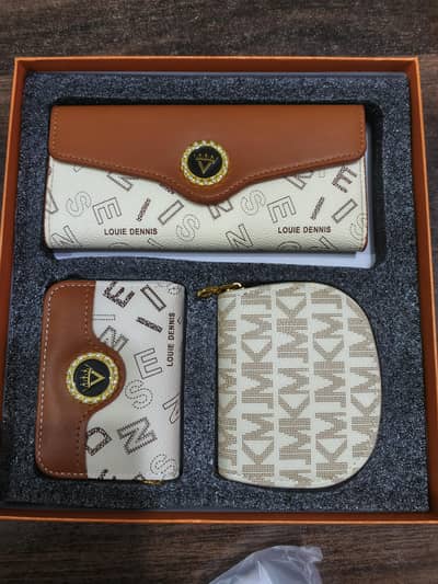 Import clutches and card holder