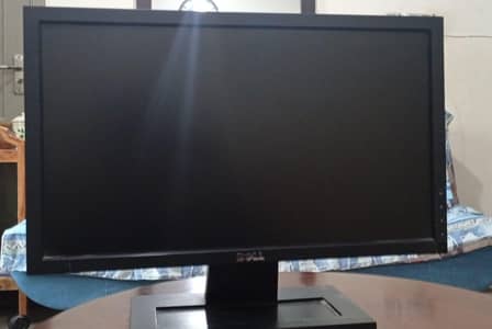 Dell LCD MONITOR 17 INCHES