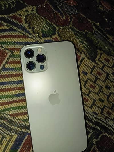 iPhone 12pro jv 128gb water pack 10 condition