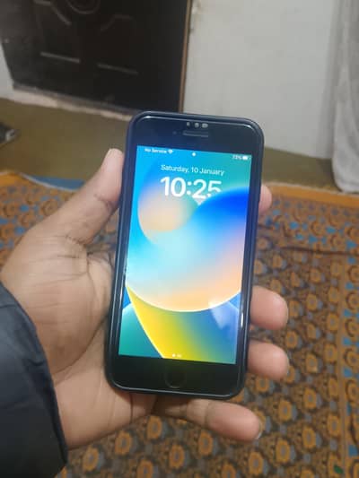 I phone 8 Black 64 Gb 10by10 B. H 86 %