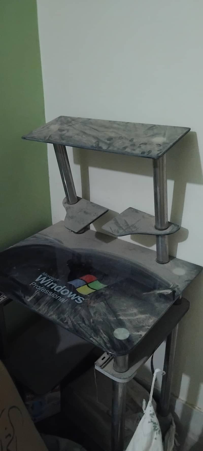 computer table 0