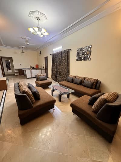 Sofa Set 7 Seater with Table and Cushions