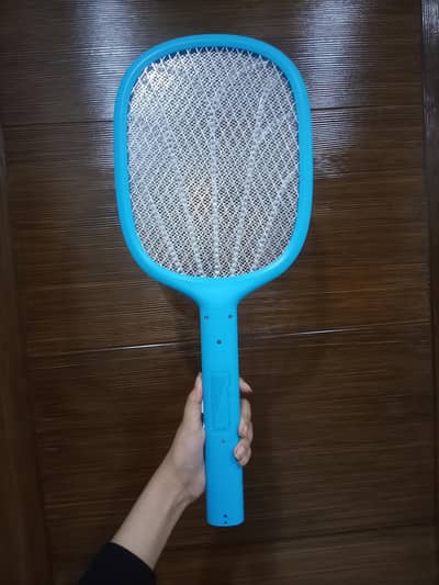 NEW CONDITION MOSQUITO RACKET with type c charging cable and stand