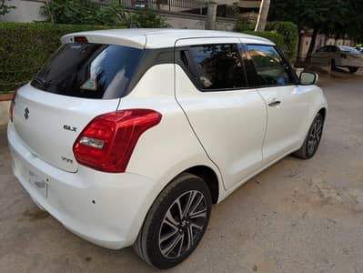 SUZUKI SWIFT GLX CVT AUTOMATIC