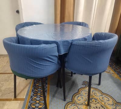 Dining Table with 4 Chairs – Good Condition