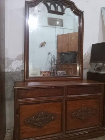 dressing and show Case for sale price 12000 pure wooden