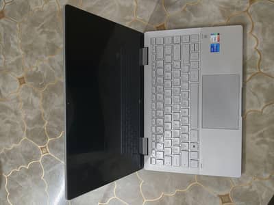 HP Pavilion x360 touch screen 2in1