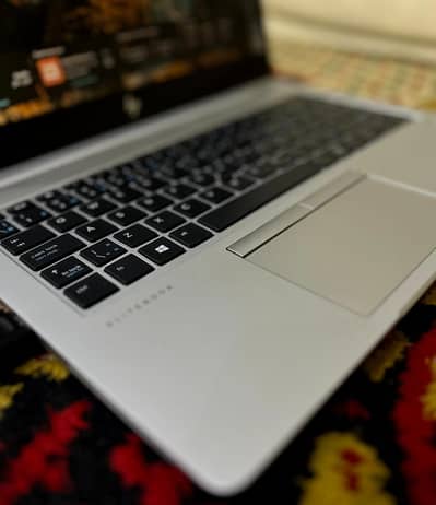 HP EliteBook 840 G7 & HP 840 G5 – Parts Only Motherboard dead