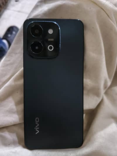 vivo y28