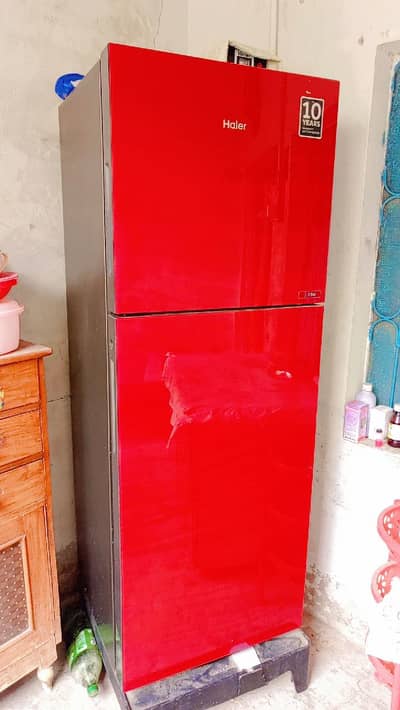 Haier fridge bilkul new warranty card ke sath urgent for sale