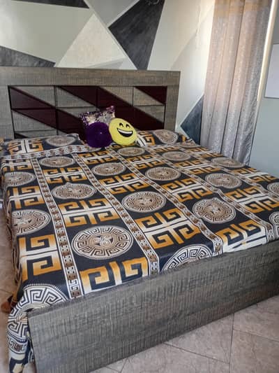 sell bed dressing table