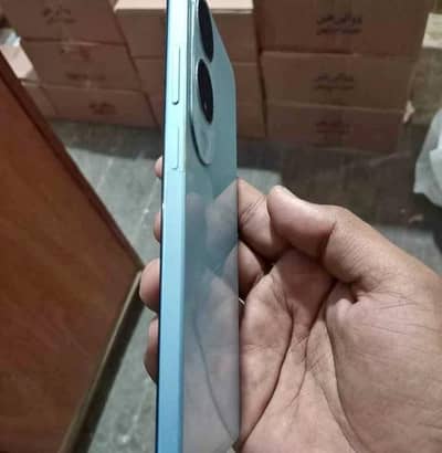 OPPO A60 8.256 dabba charges Saath hai. bilkul hi new personal uses