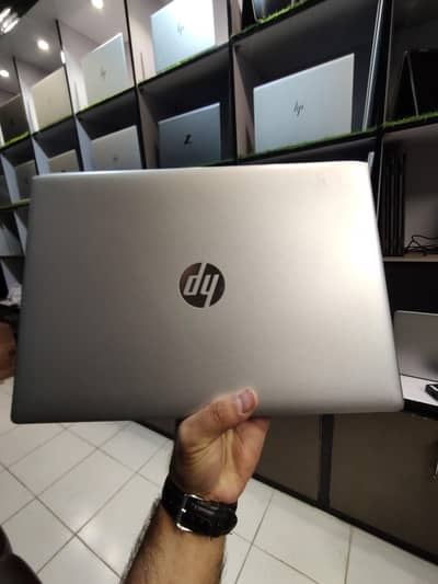 Job in Laptop company.