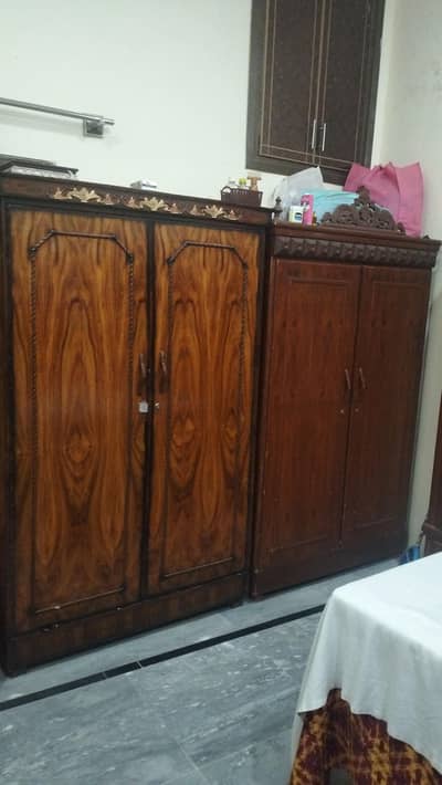 2 wardrobes/cupboards for sale