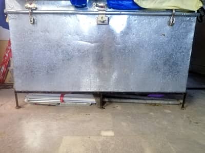 Peti for sale big size 9/10 condition almost new only 4 months used