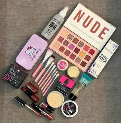 9 in 1 makeup deal