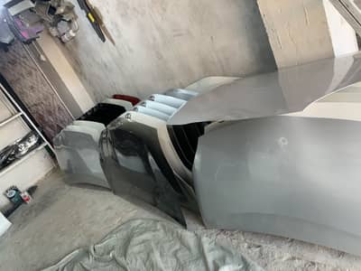 Prius Aqua all body parts available lithium battery ABS available