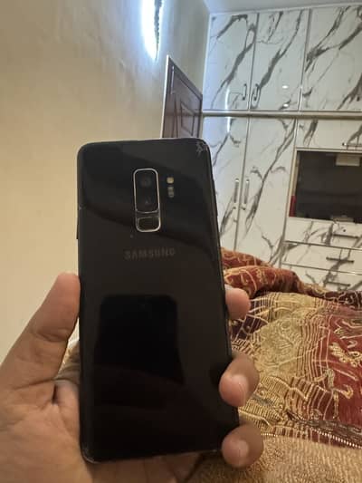 SAMSUNG S9plus MODEL URGENT FOR SALE