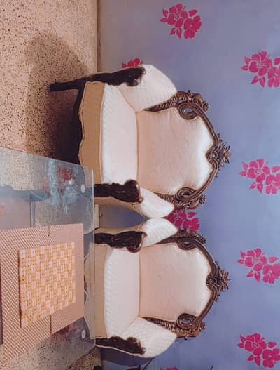 5 Seater sofa set with glass table