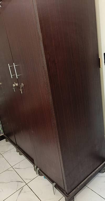 LIKE BRAND NEW 3DOOR PERFECT