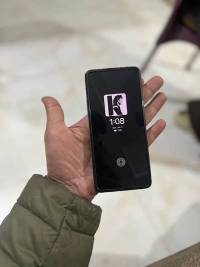 One Plus 8T 12/256 GB