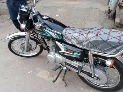 Honda CG 125 2023