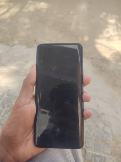 One plus 7 pro official pta ha single sim