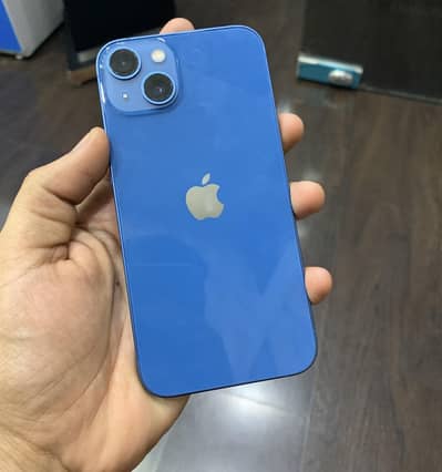 Apple iPhone 13